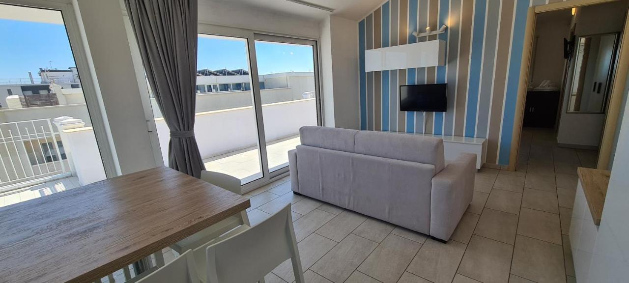 Rubino Apartments A 100Metri Dal Mare Riccione Eksteriør billede