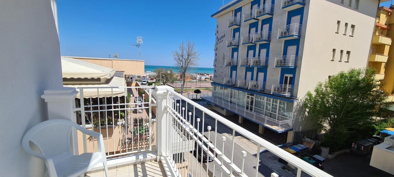 Rubino Apartments A 100Metri Dal Mare Riccione Eksteriør billede