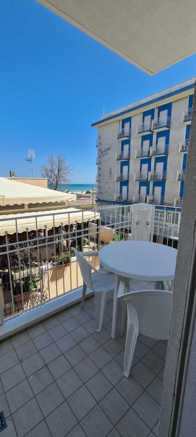 Rubino Apartments A 100Metri Dal Mare Riccione Eksteriør billede