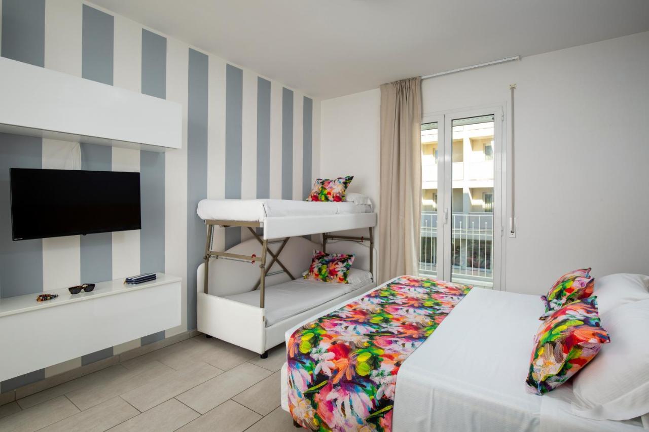 Rubino Apartments A 100Metri Dal Mare Riccione Eksteriør billede