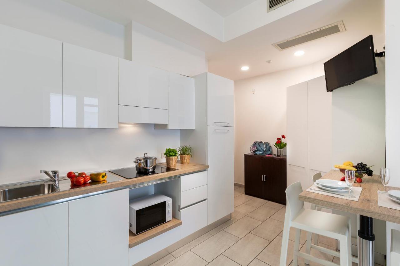 Rubino Apartments A 100Metri Dal Mare Riccione Eksteriør billede