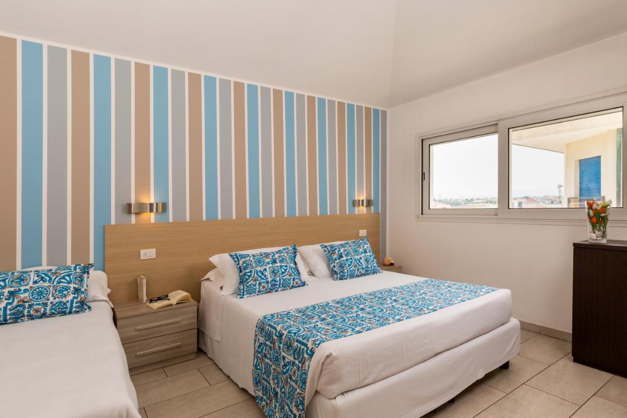 Rubino Apartments A 100Metri Dal Mare Riccione Eksteriør billede