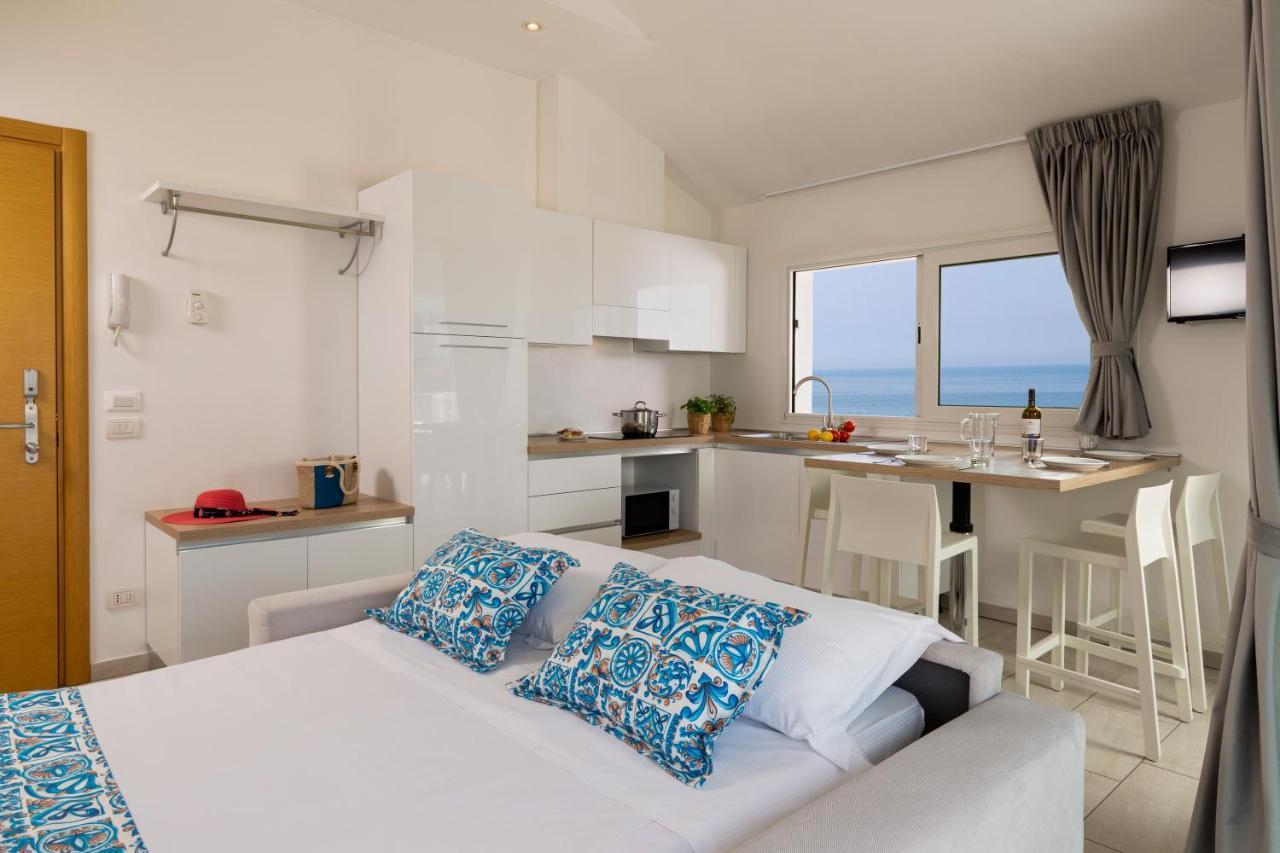 Rubino Apartments A 100Metri Dal Mare Riccione Eksteriør billede